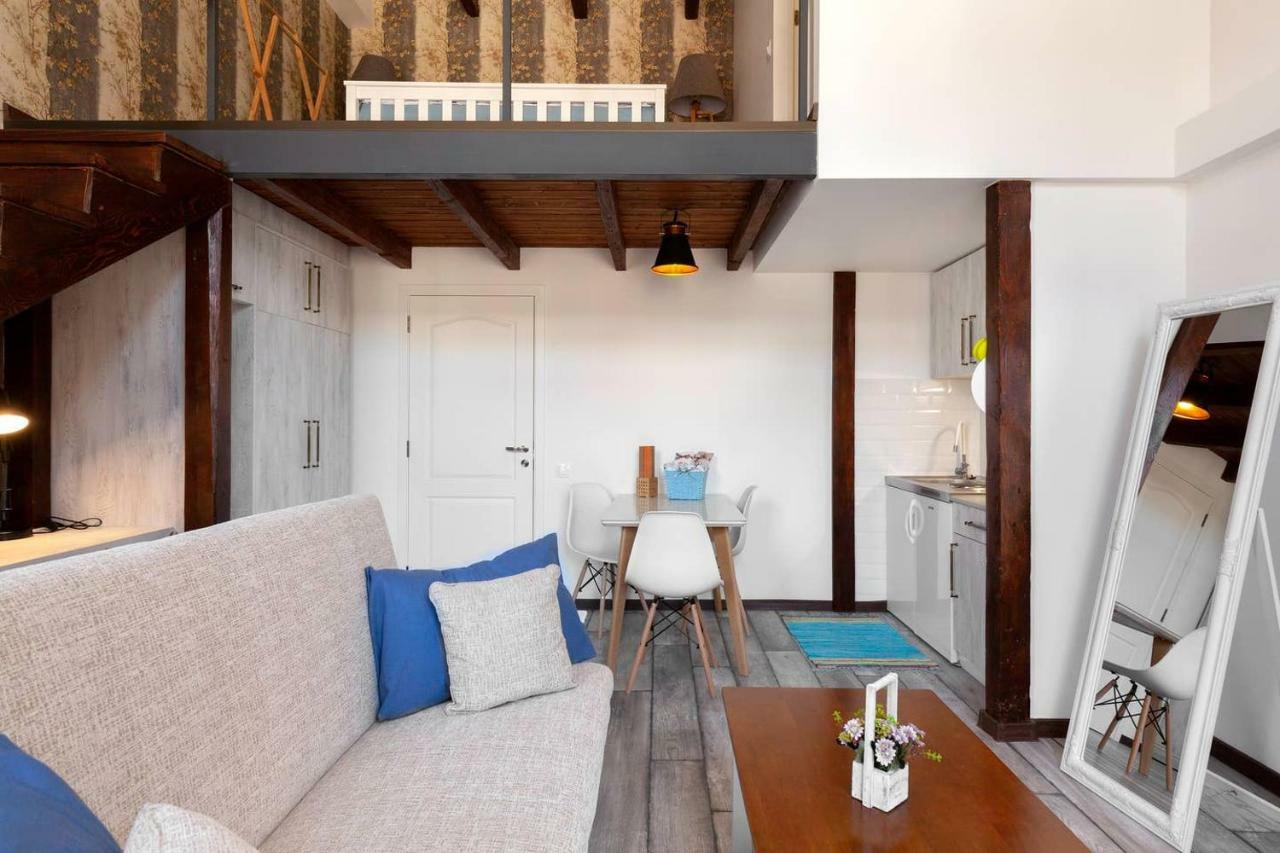 Cozy Studios On Freedom Square Tbilisi ภายนอก รูปภาพ